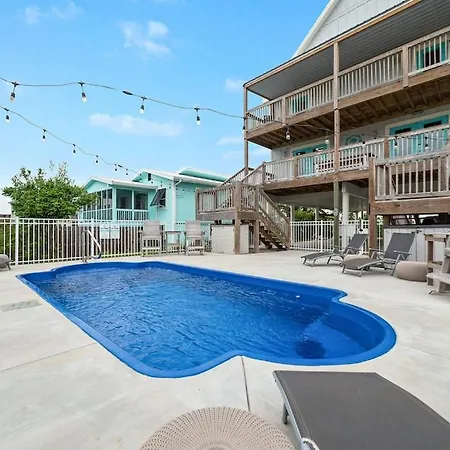 Pipedream Beach House